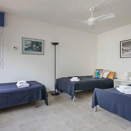 Mariposa Villa